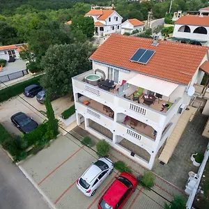 Ruzica Apartment
